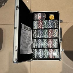 Brand New Poker Set