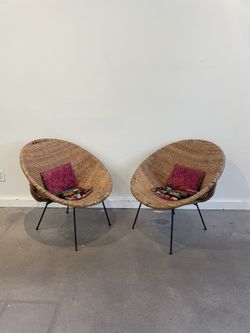 Mid Century Vintage Rattan Circle Chairs / 1960s