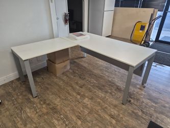 Office desk