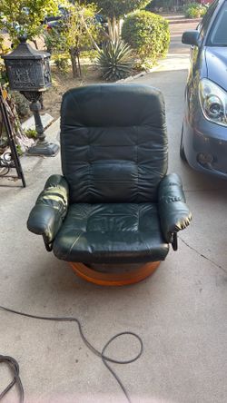 Green comfy chair