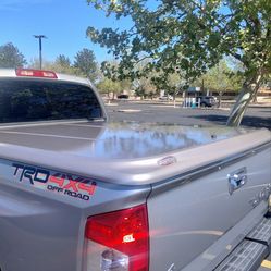 Tonneau cover