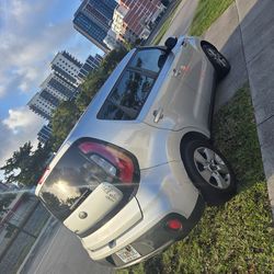 Se vende carro Kia Soul
