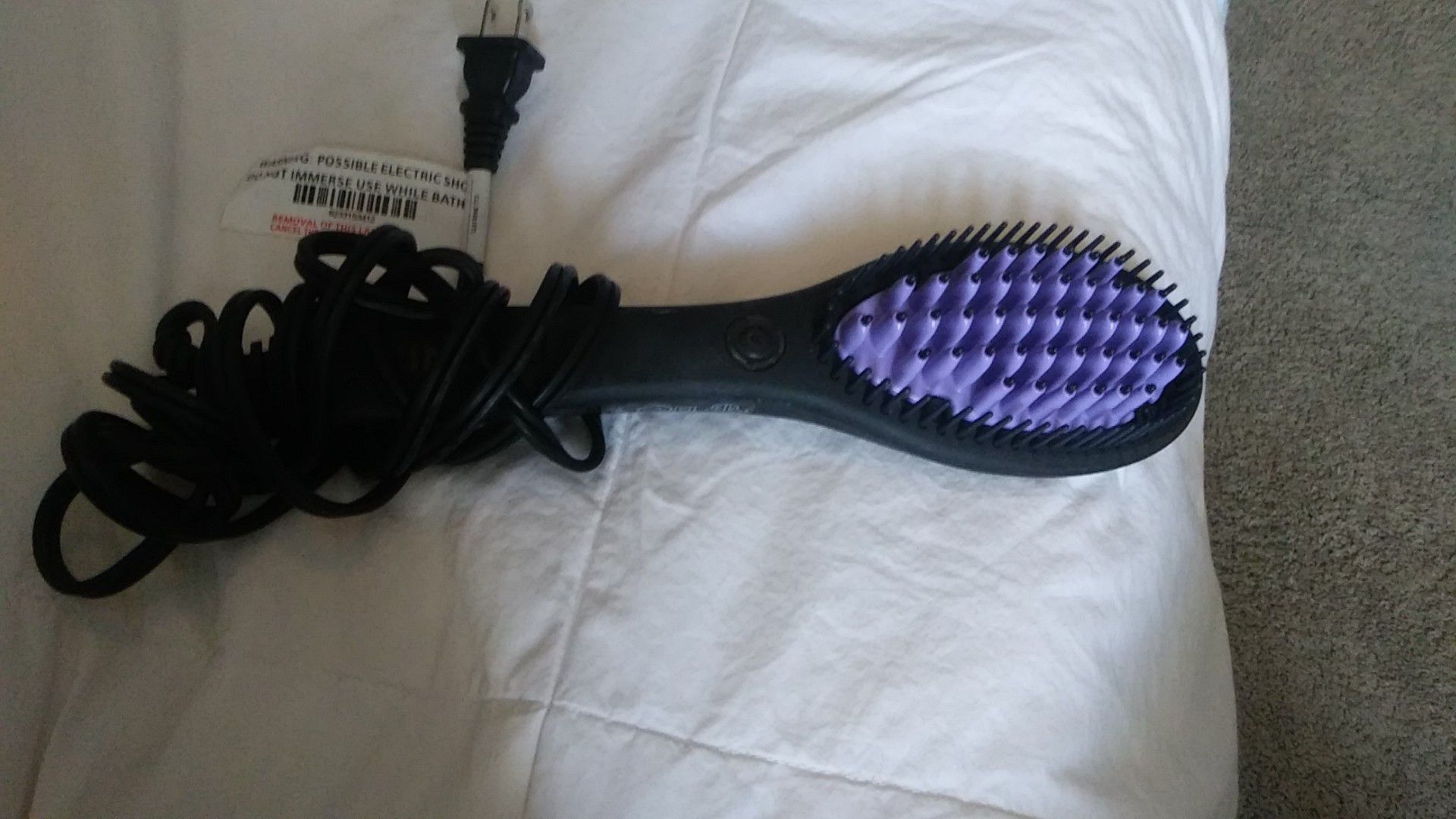 Dafni ceramic hair straightener brush