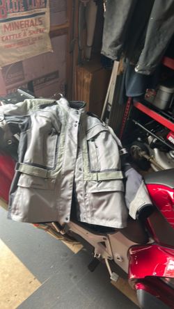 Motorcycle jacket