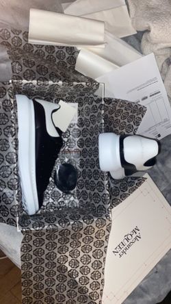 Alexander McQueen Oversized Sneaker