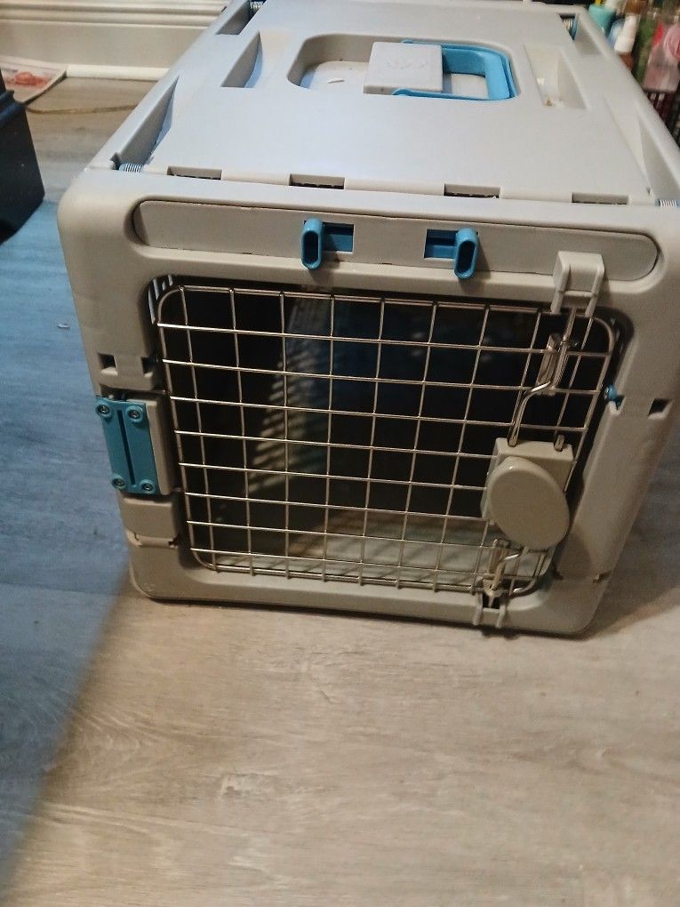 Small Fold Up Cage