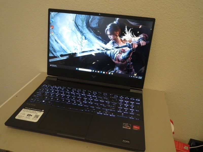 Gaming Laptop HP Victus 15"6 144Hz FHD Display.