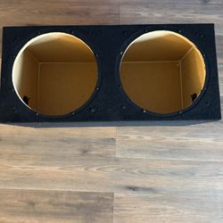 Sealed Sub Box For 12s