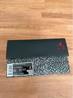 Air Jordan 3 Retro (GS) SUMMIT WHITE/FIRE RED BLACK 6.5Y