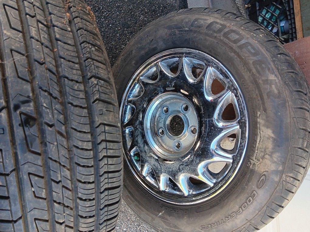 205/65R15 Cooper Tires Chrome Wheels