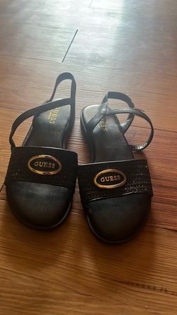 Guess sandals