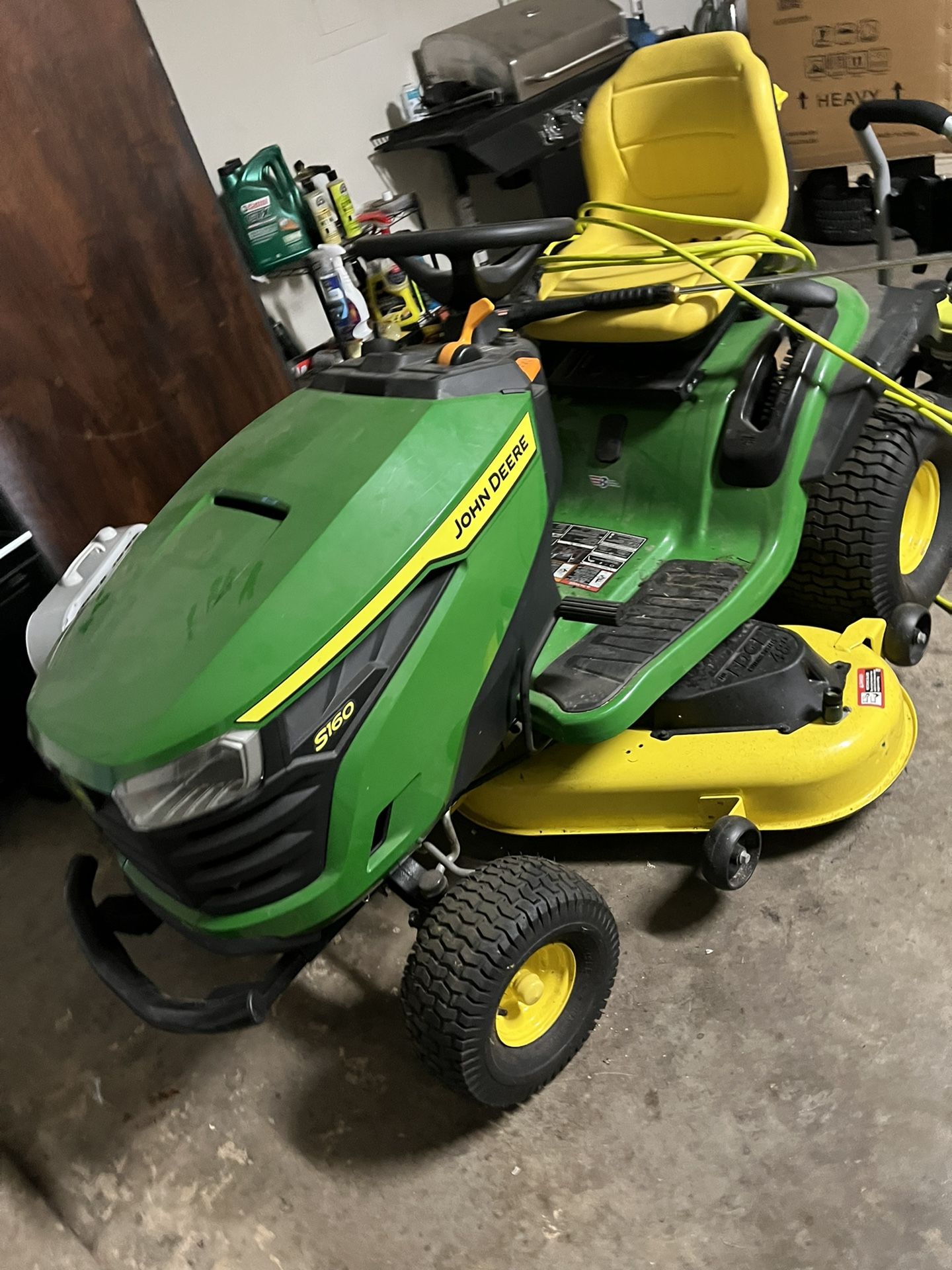 John Deer Riding Lawn Mower