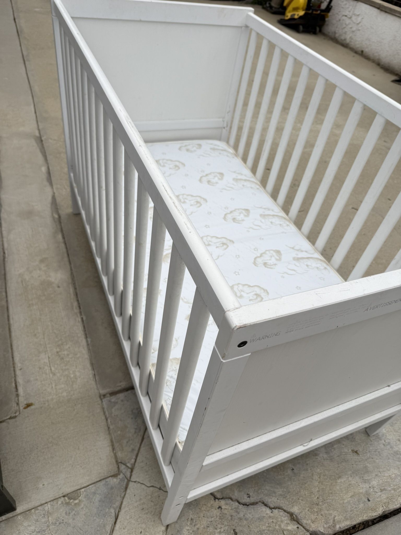 Baby Crib 30X54