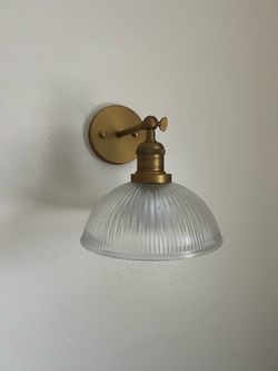 Rechargeable Battery Operated Wireless Wall Sconce