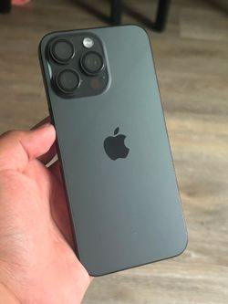 iPhone 15 Pro Max