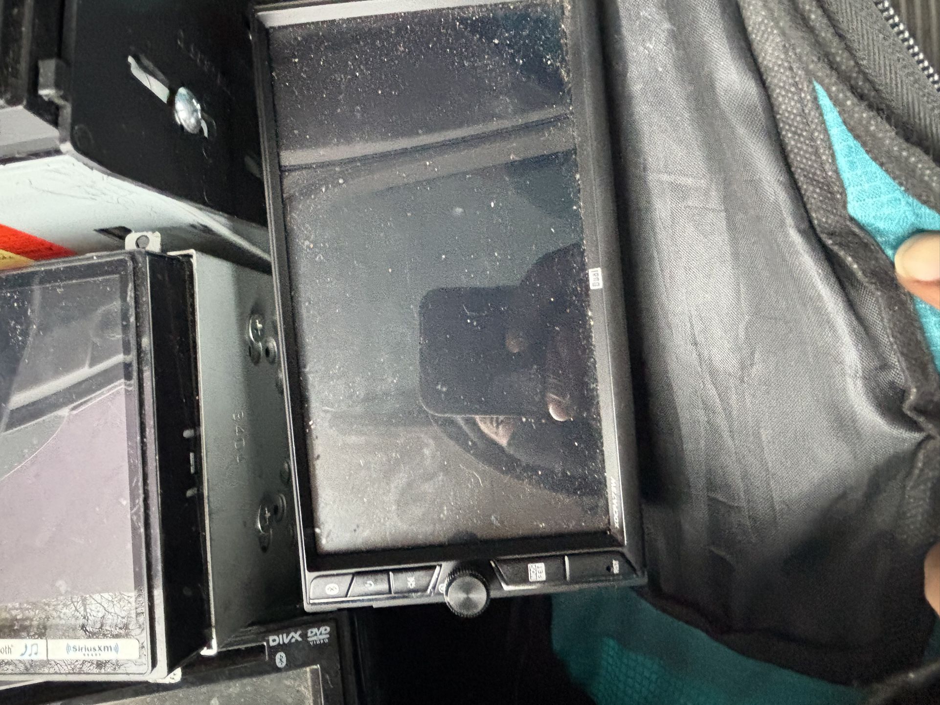 Double dare car radio