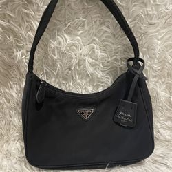 Prada Re-Edition 2000 Nylon Mini-Bag