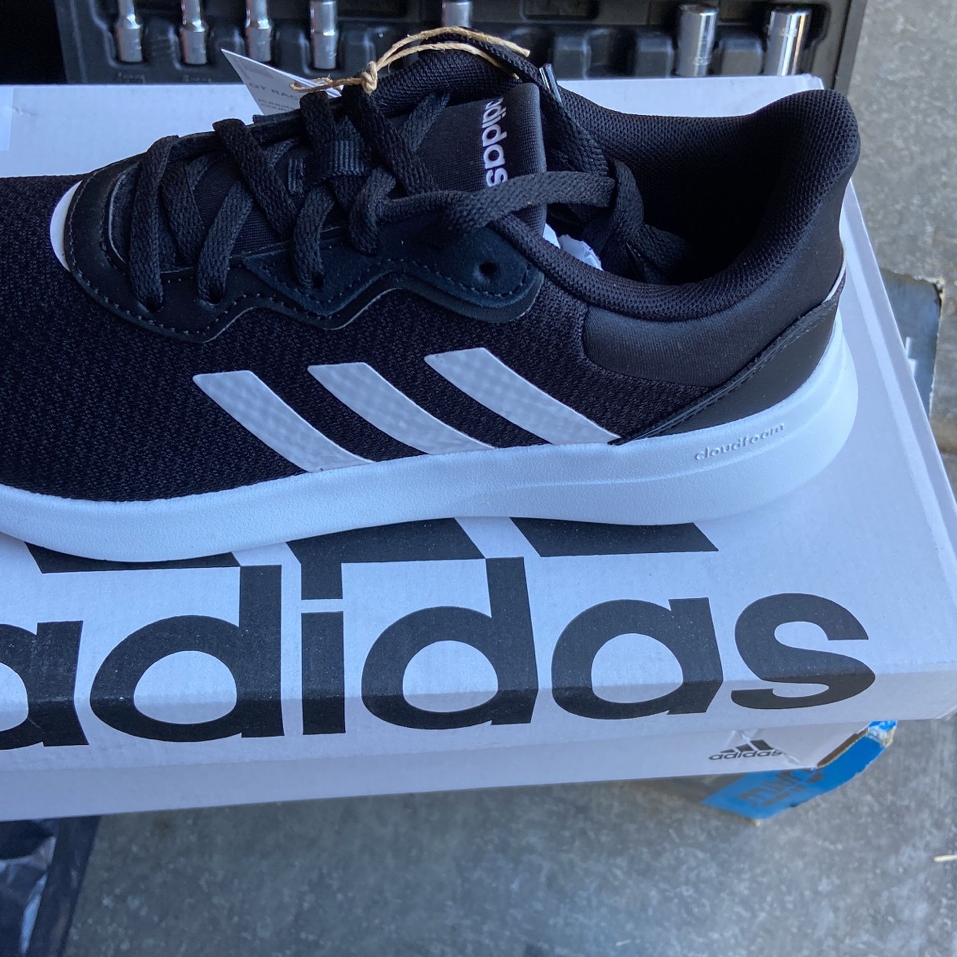 Ladies Running Shoe