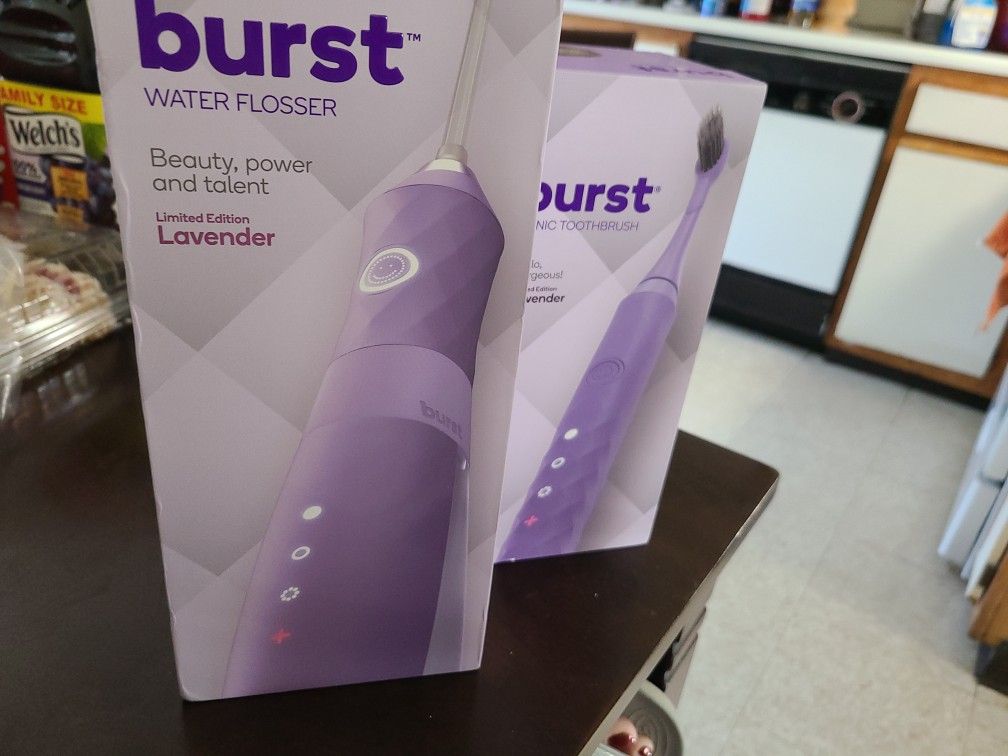 Water Flosser Lavander Color Limited Edition