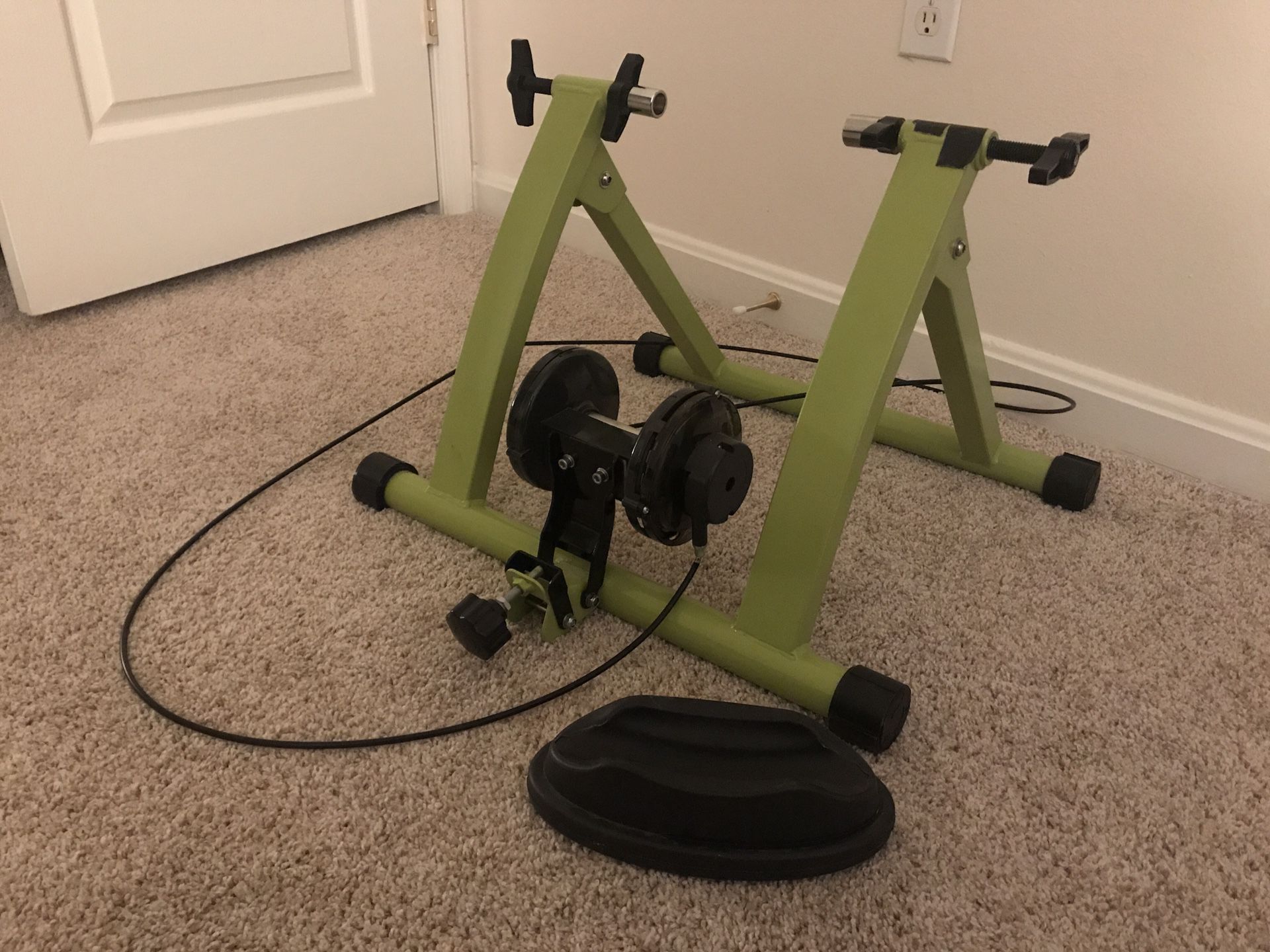 Road Bicycle Trainer