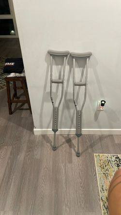 Crutches 