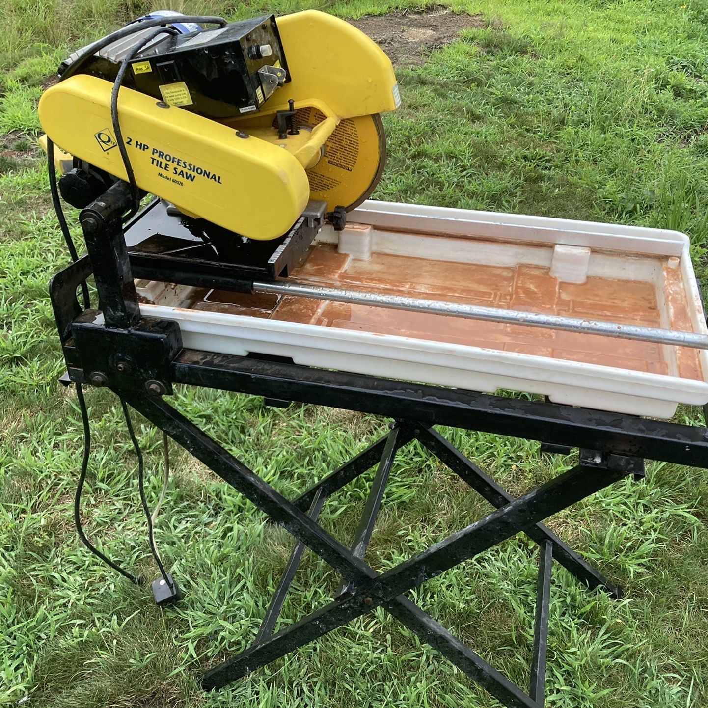 Qep 2 hp professional tile saw model 60020 deals