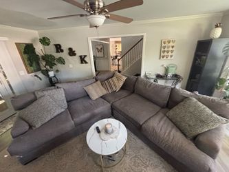 Rooms to go down stuffed couch