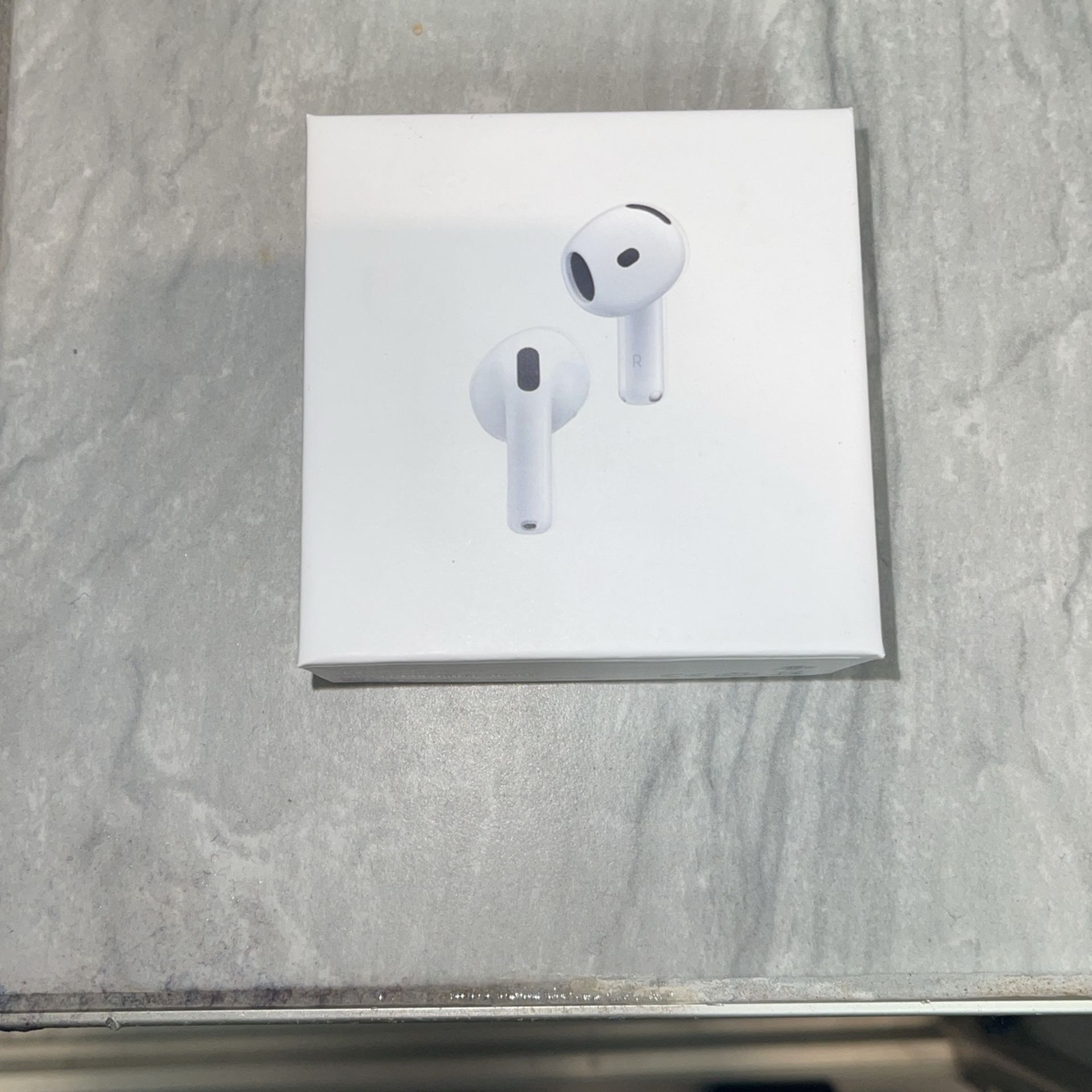 AirPods 4 $80