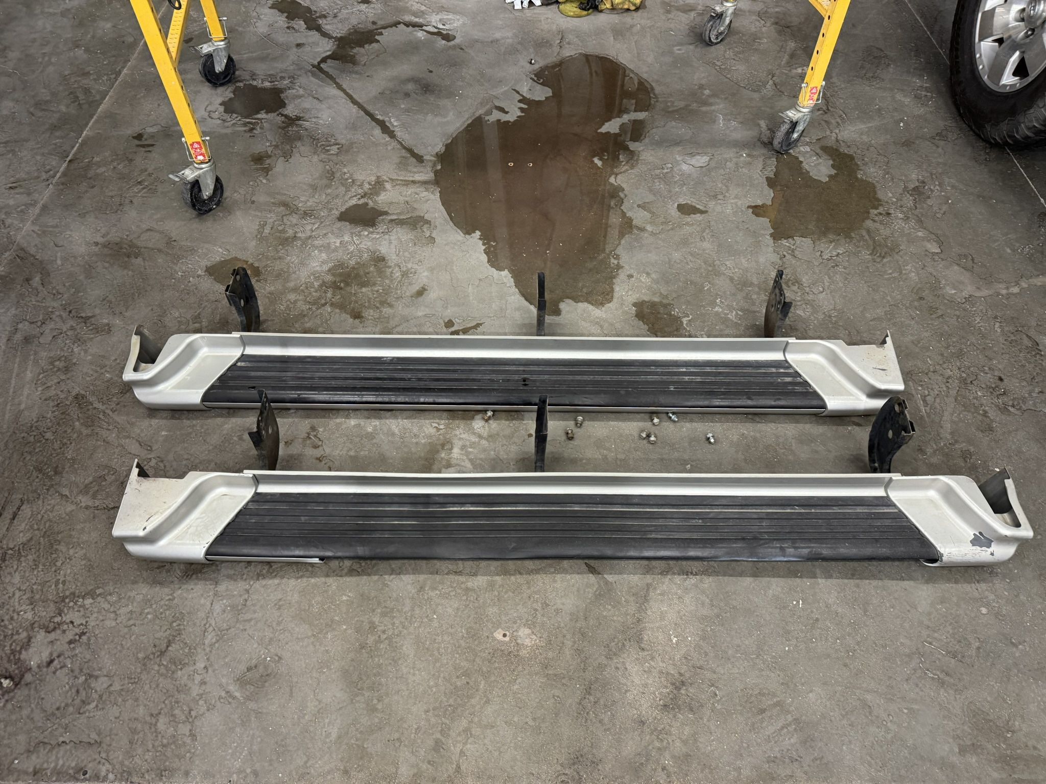 3rd Gen Toyota 4Runner Running Boards