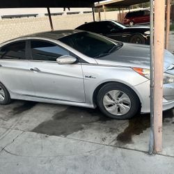 2016 Hyundai Sonata Hybrid