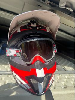 HJC Helmet CL-XY11 With Oakley Goggles Size Youth M