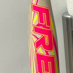 2016 Miken Freakadelic 27.5 MSISFW Softball Bat