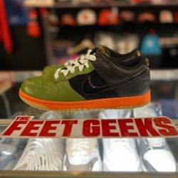 Nike Dunk Low Green Mandarin Size 7.5 Men Shoes