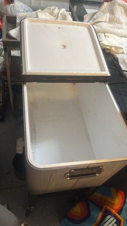 Cooler