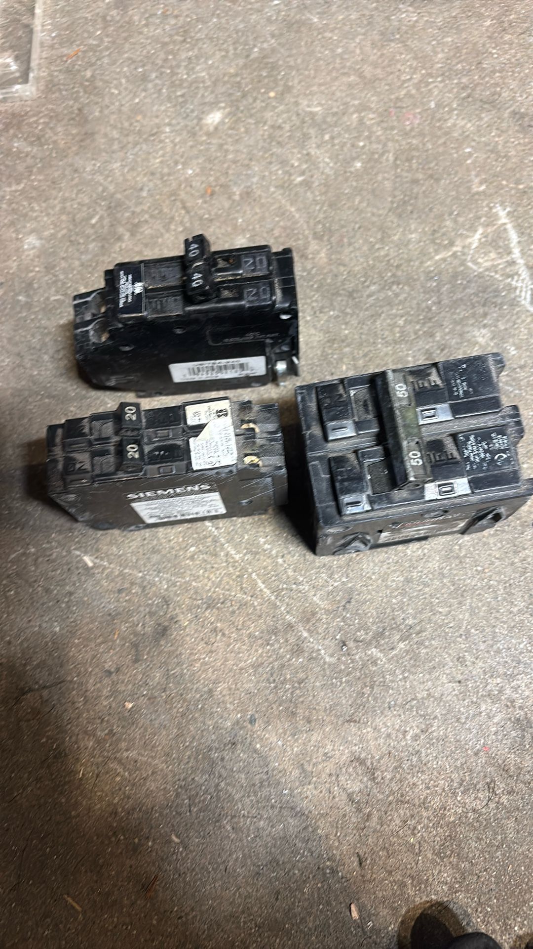 Breakers 20, 40,50 Amp