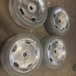 Set Wheels Tires Off Ford Milan  18s 
