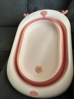 Portable Collapsible Baby Bathtub In Great Condition Gently Used