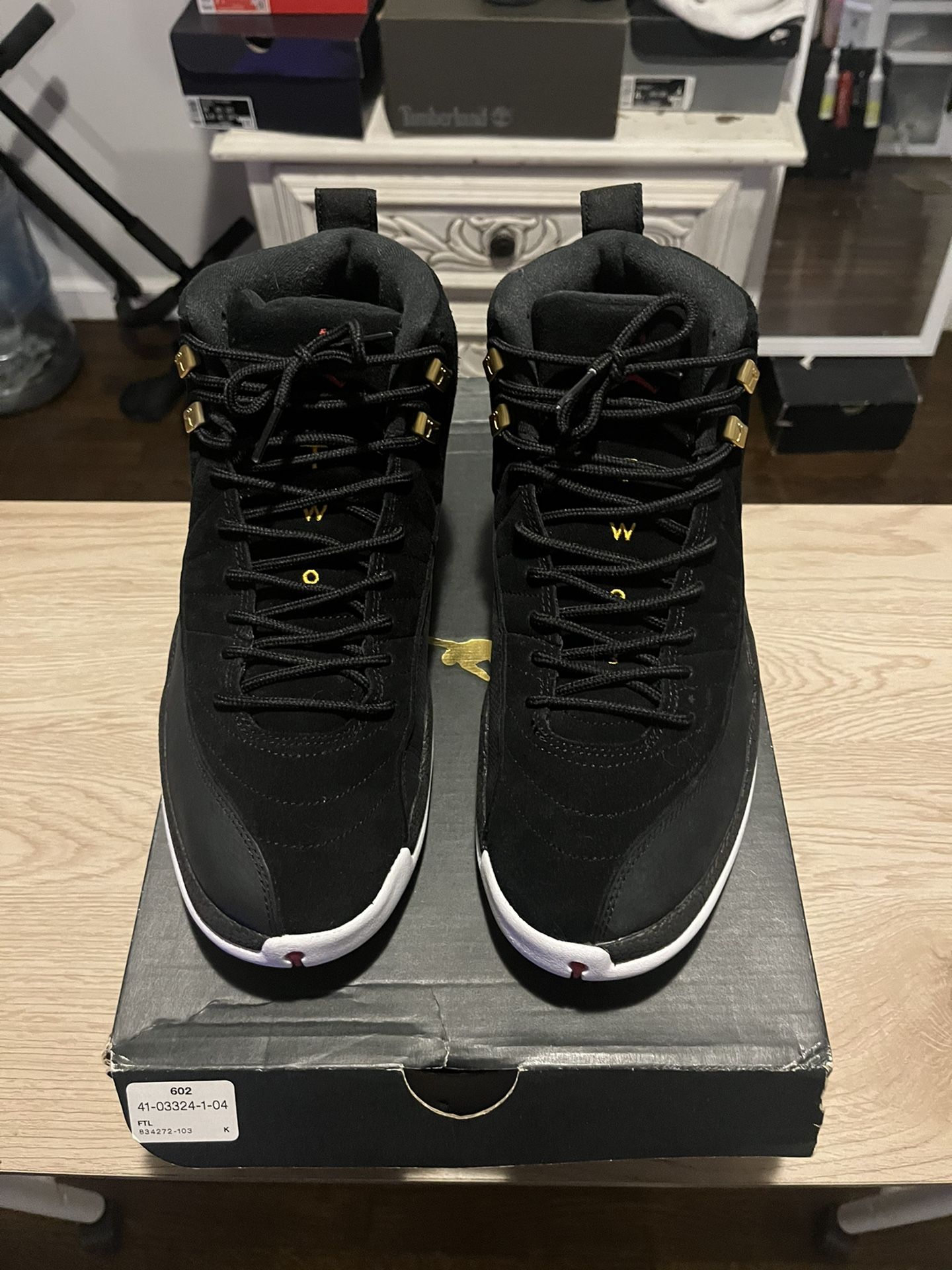 Nike Air Jordan Retro 12 Reverse Taxi 