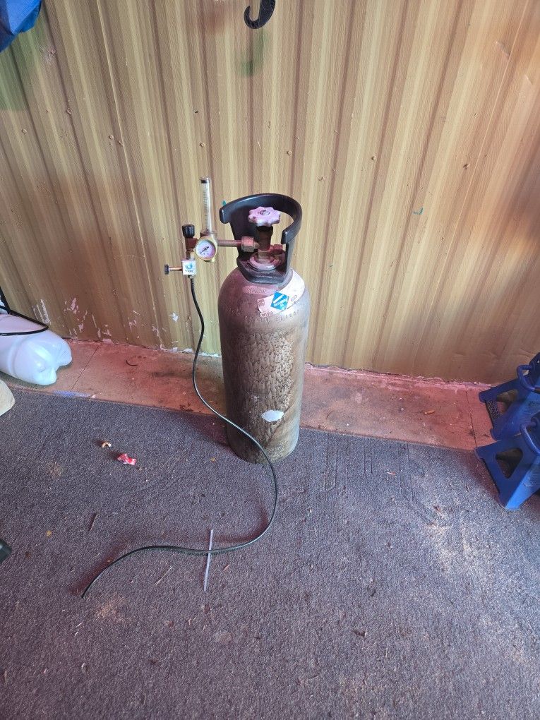 High Pressure Cylinder