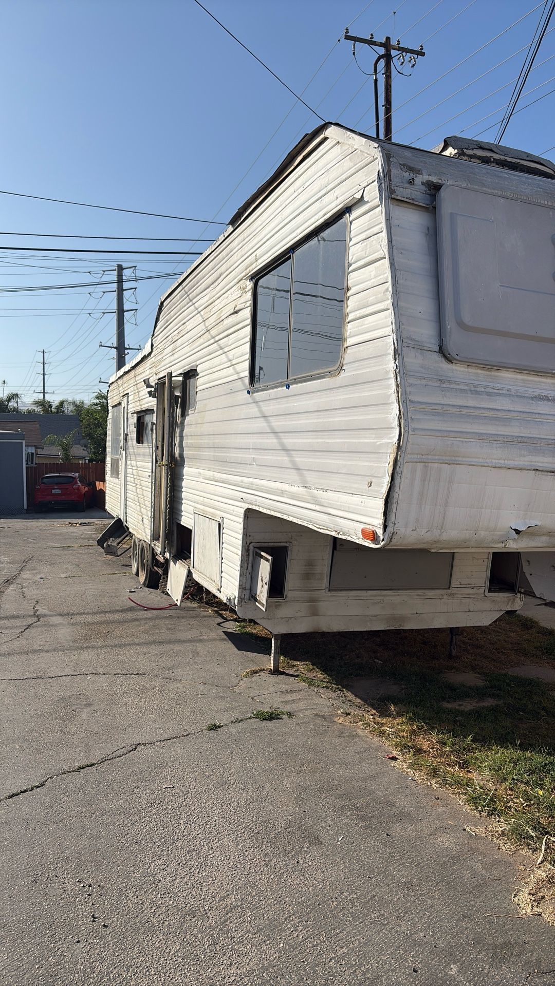 Free Fifth Wheel RV