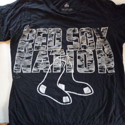 Medium Men's RED SOX shirt 