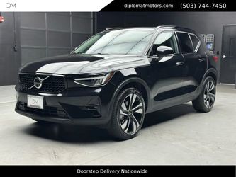 2023 Volvo XC40
