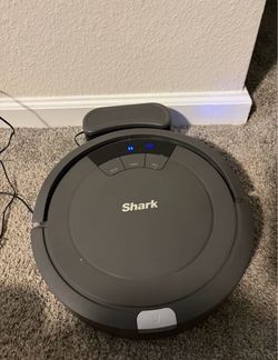 Shark Robot Vacuum Cleaner   MODEL: RV772R01US