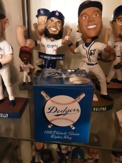 2013 Dodgers 1965 World Series Ring Giveaway
