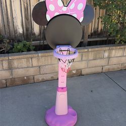 Minnie Mouse Basketball Hoop Set