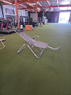 Ab Lounge Chair