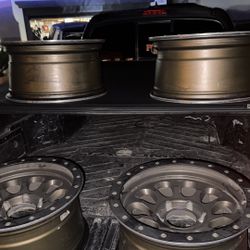 Tacoma Rims 17"