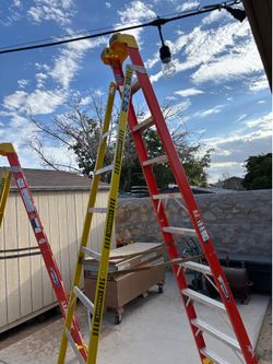 Fiberglass ladders