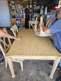 Dinning Table & Chairs