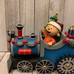 Large Peanuts Christmas Train 2011 | Roman Inc Charlie Brown Train /No Music